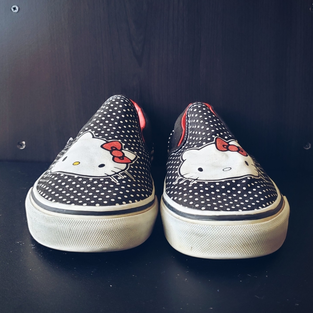 Hello Kitty Vans